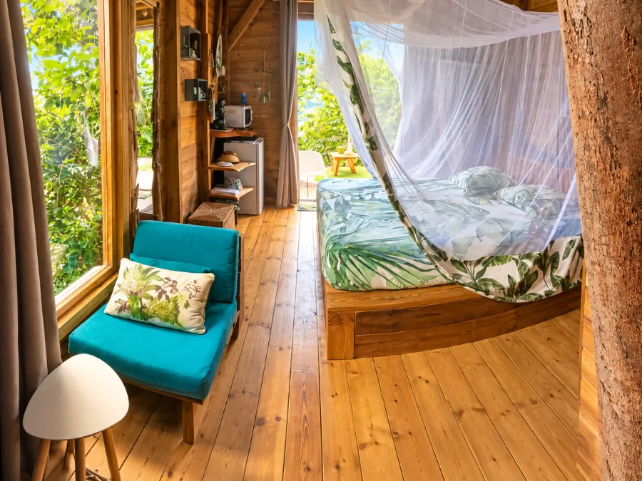 Cabane — Vue sur mer